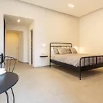 Alyde Apartamento