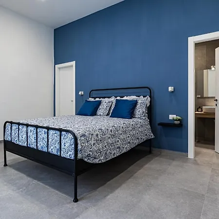 Alyde Apartman Nápoly